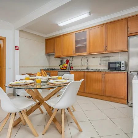 Hostwise - Bright & Comfortable Flat Apartment Santa Luzia (Tavira)